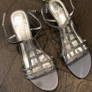 Adrianna Papell  3" Hi Heel Sandals w Rhinestone Pewter Silver Sz 9.5M NWOT